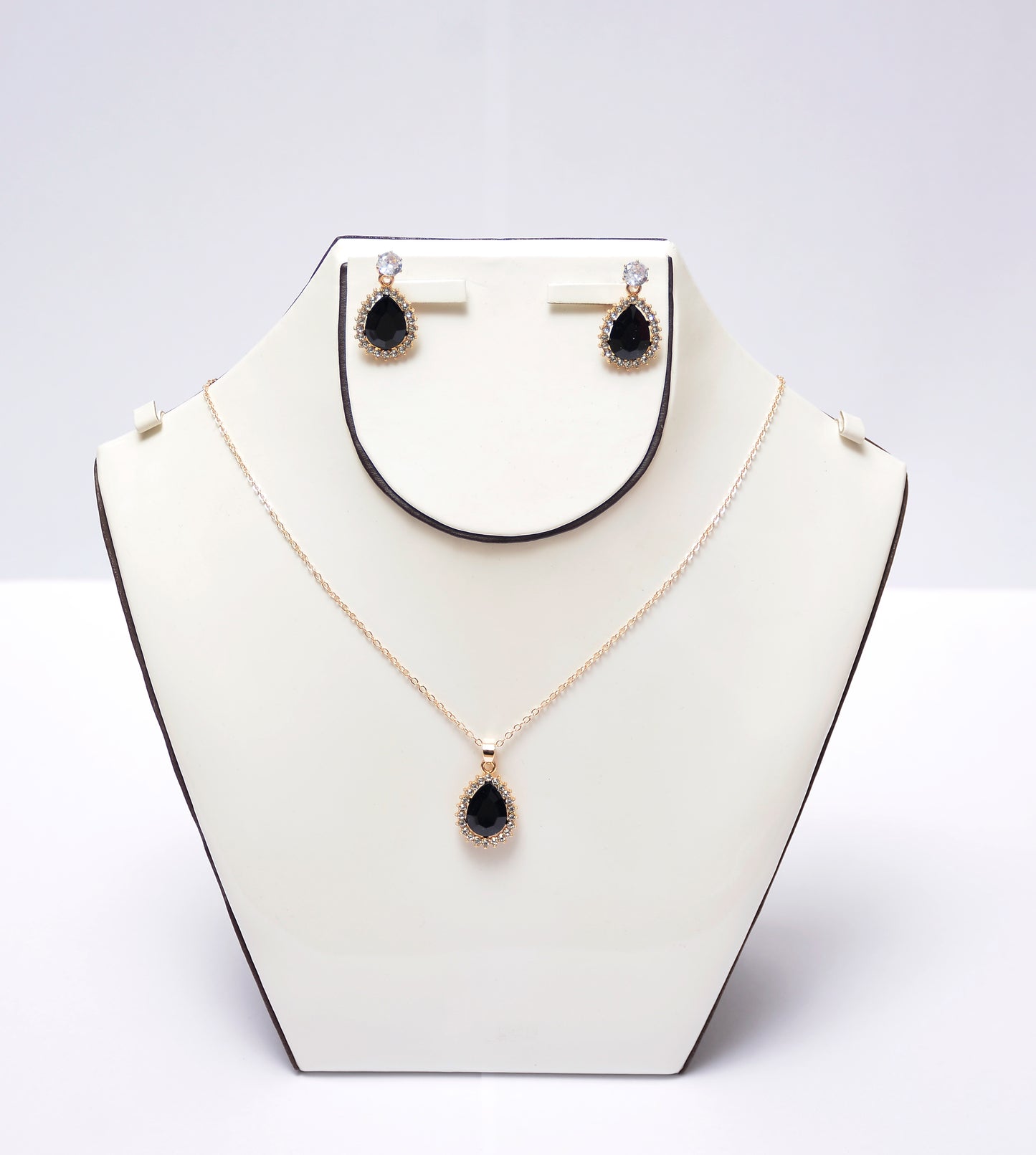 Onyx Sparkle Set