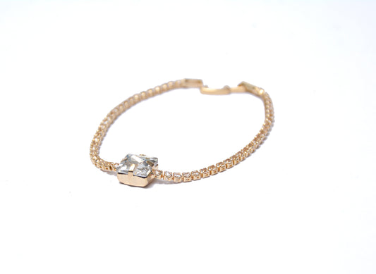 Solitaire Sparkle Cuff
